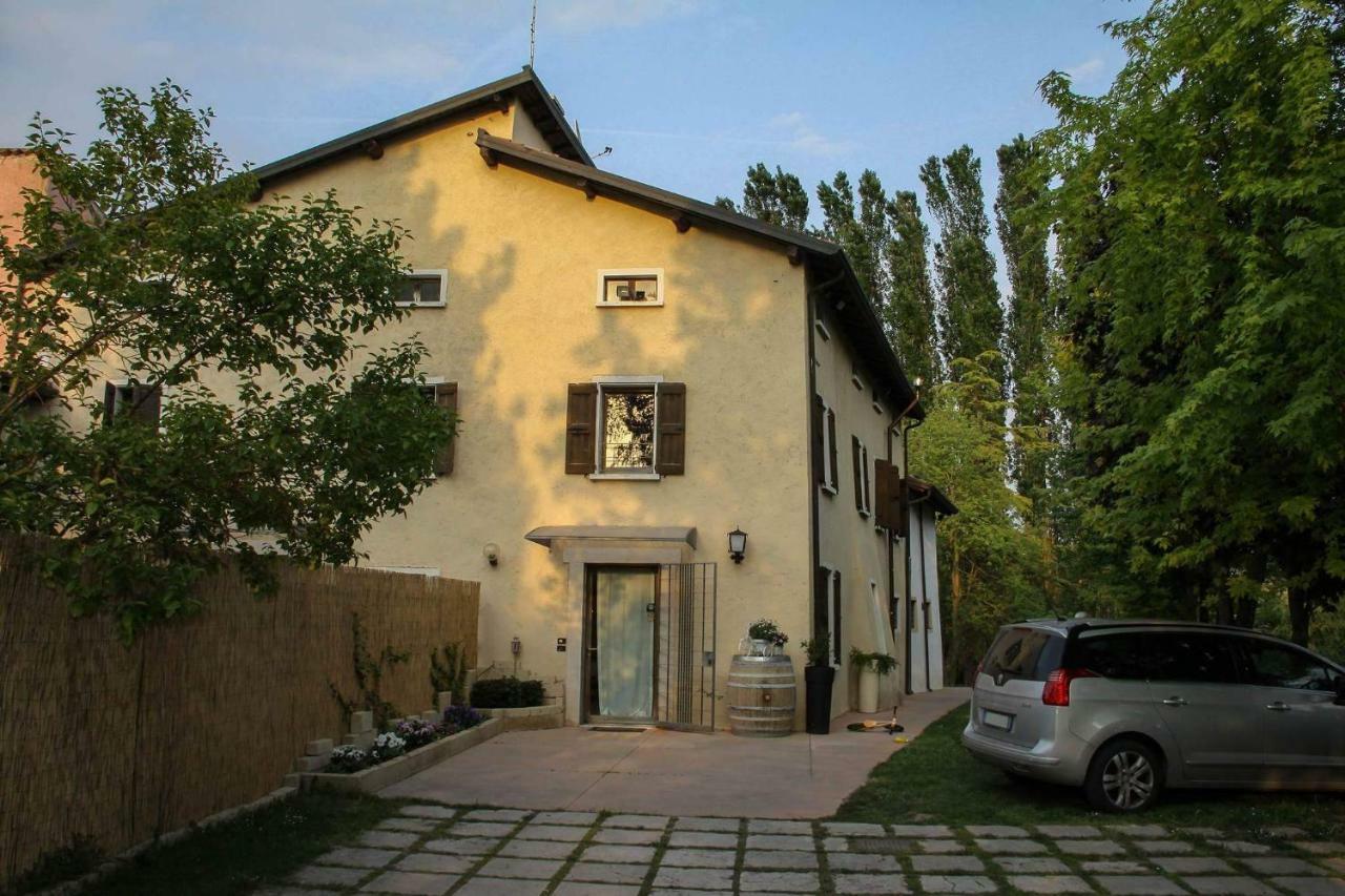 Casale Del Sole Garda Bed and Breakfast Monzambano Buitenkant foto